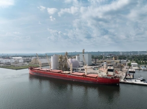 Canada is feeding the world with support from marine shipping
