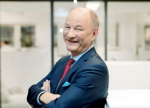 Cargotec CEO Vehviläinen to retire in 2023