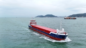 Damen delivers Combi Freighter to Reederei Gerdes in Vietnam 