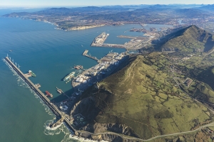 Dry bulk up 4.4% at Bilbao as port prepares major expansion