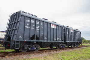 Eurochem and UWC agree hopper cars deal for mineral fertilizers