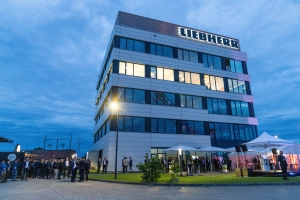 Liebherr opens Digital Solutions Campus in Hamburg during TOC Europe