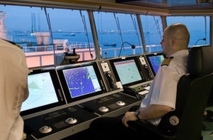 New ICS guide helps seafarers navigate digital bridge 