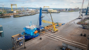 New Liebherr MHC enhances Belfast Harbour’s bulk handling capabilities