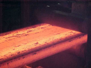 NLMK begins hot testing at new furnace