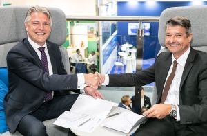 Rotterdam DeltaPort boost cooperation 