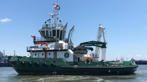 Seaway tugboat arrives in Massena, New York