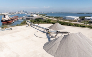 Superior&rsquo;s TeleStacker conveyor evolution continues to improve plant and port performance