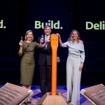 King and Minister open Rotterdam section of Netherlands hydrogen network