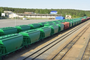 US grain shippers partner with railroads on food safety 