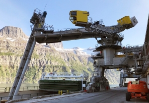 Yara takes Siwertell ship unloader to Arctic